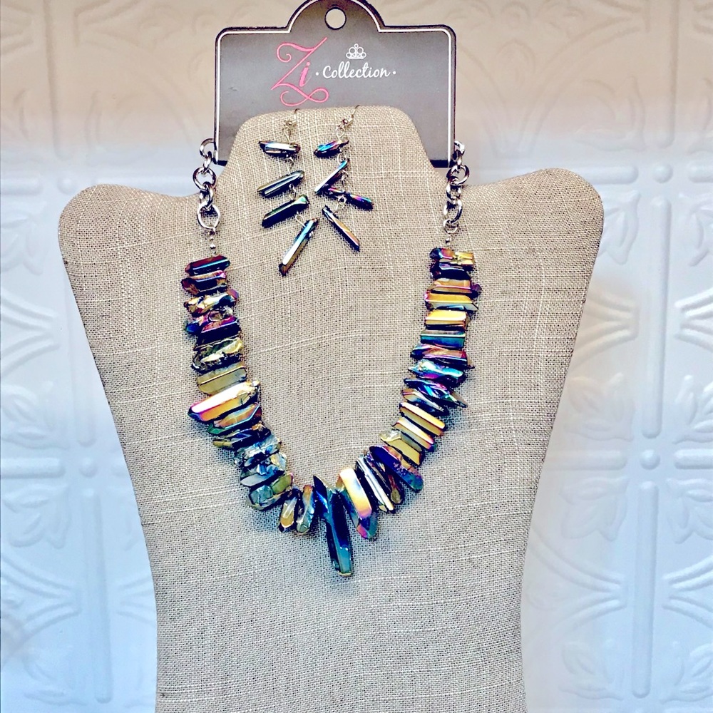 Paparazzi Charismatic 2020 Zi Collection Iridescence Necklace